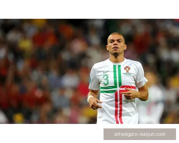 佩佩在比赛中的稳定性持续表现亮眼，成为球队的坚实后盾。