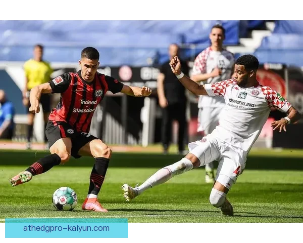 赫鲁斯蒂奇在法兰克福状态回暖，近期表现值得关注