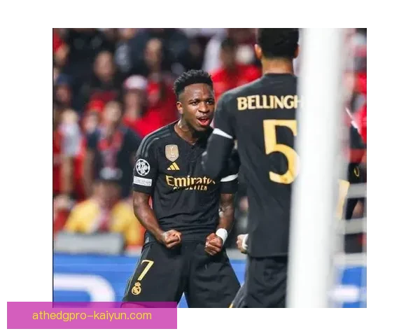 贝林厄姆迎来状态回暖，逐渐成为鲁尼的偶像级球员